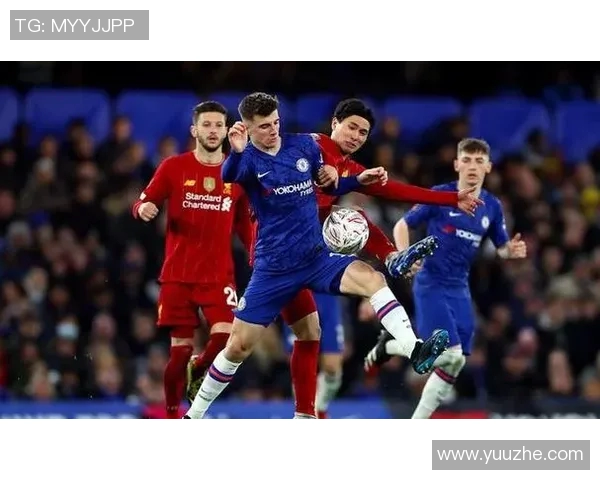 北京足球队的默契配合与战术分析探讨